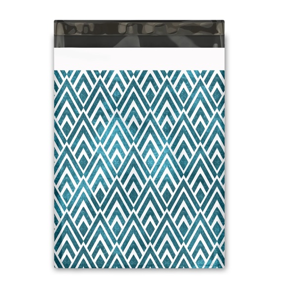50 10X13 Poly Mailers, Geometric Chevron, Shipping Envelopes PRICE IS FIRM - Picture 3 of 4